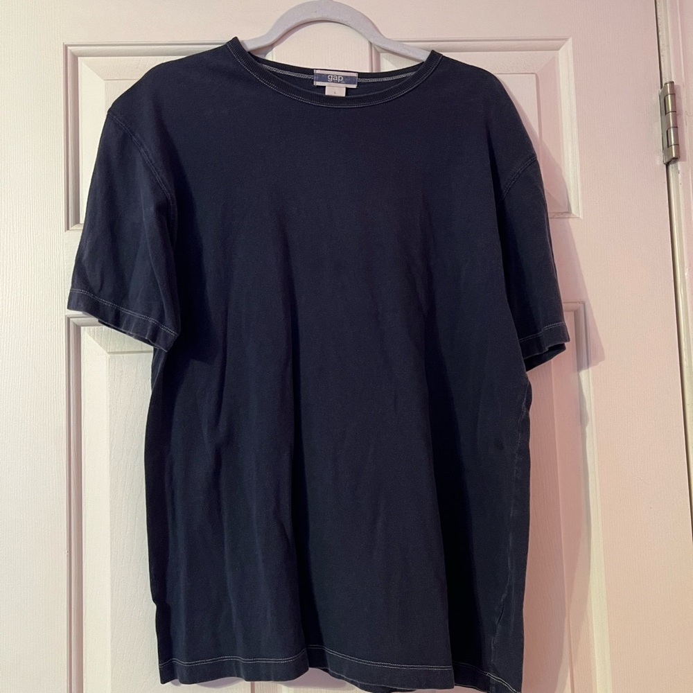 Men’s Gap T-Shirt